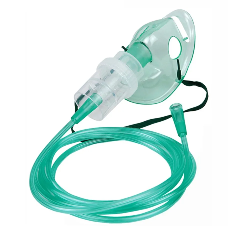 Bir martali ishlatiladigan tibbiy nebulizer niqobi